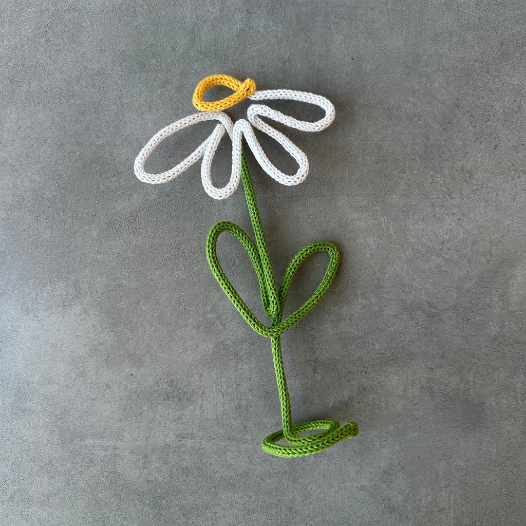 Knot Ur Flowers - A little bloom of joy.