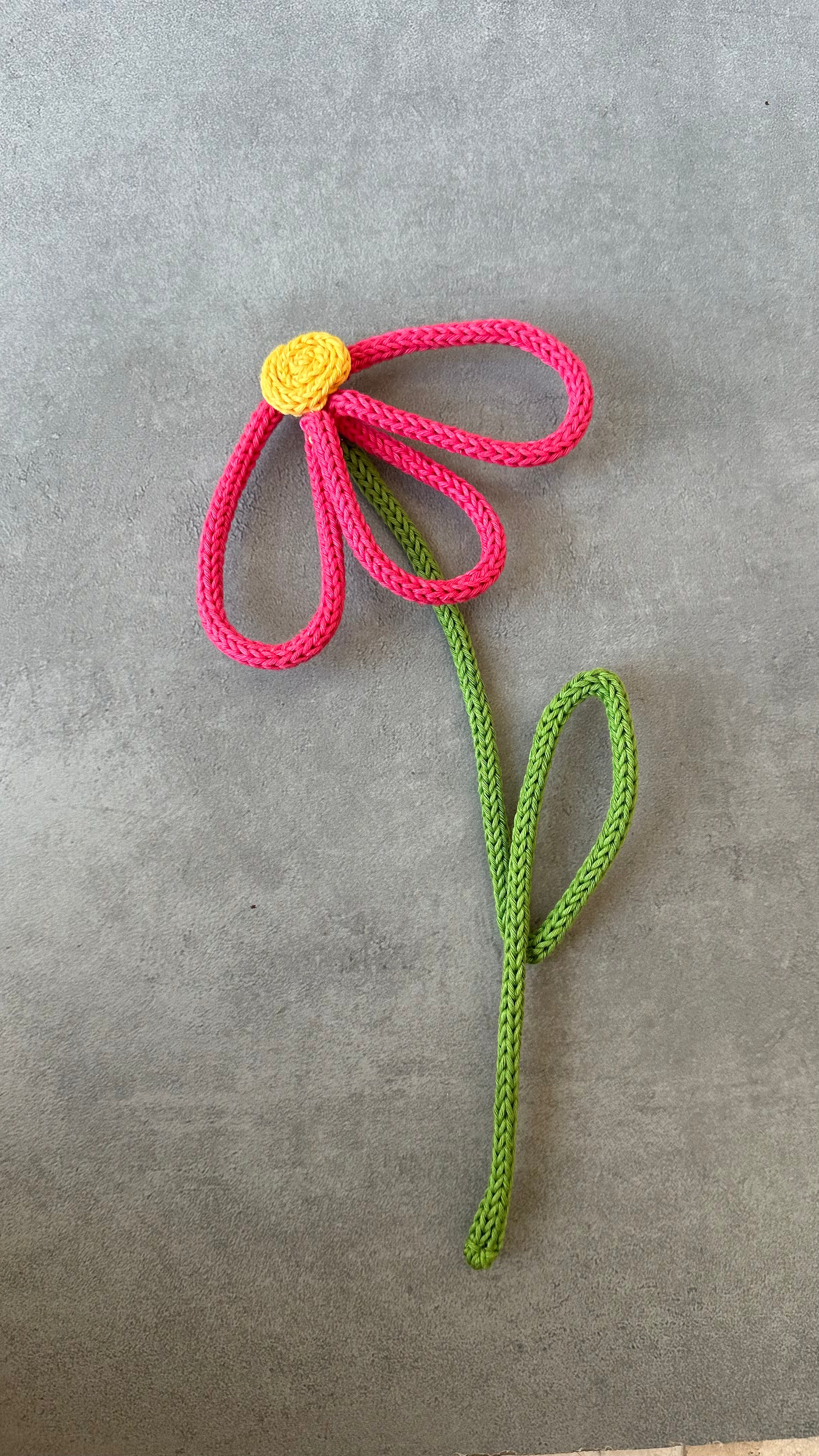 Knot Ur Flowers - A little bloom of joy.